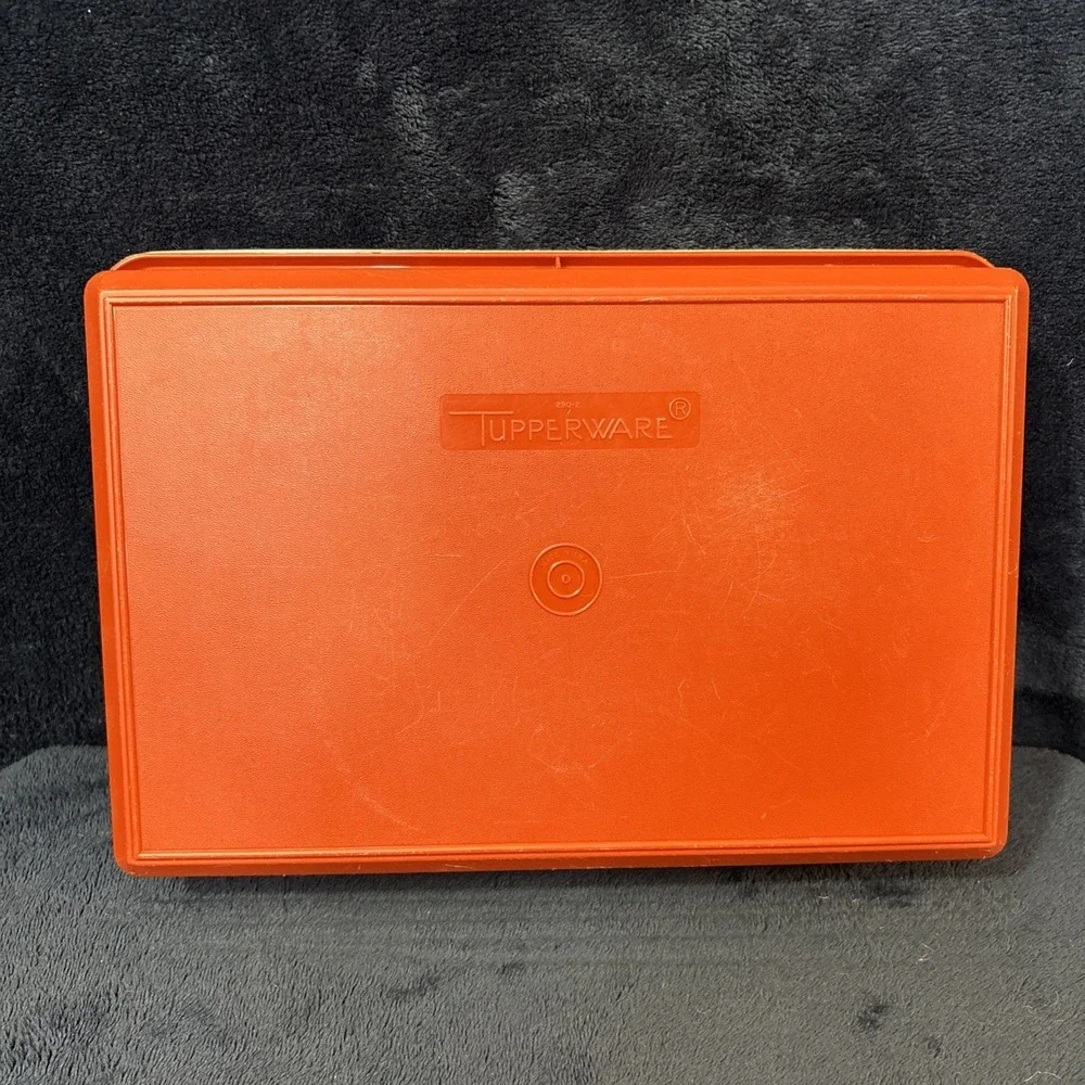 Vintage Tupperware Food Storage Keeper Rectangular Paprika Red 9